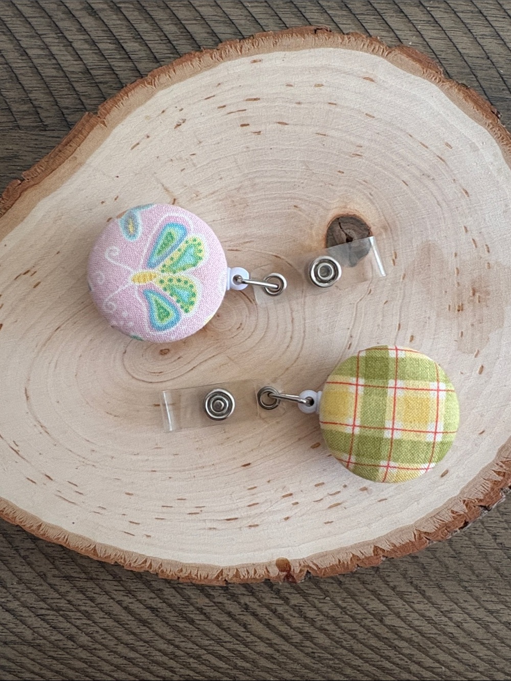Fabric Badge Reel Set - Pink Butterfly & Green Plaid